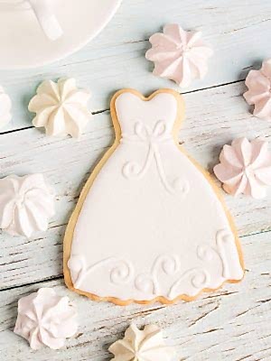 Wedding Cookies Bride (per piece) - £3.00
