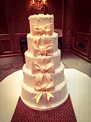 Ivory Bows & Pearls - £510