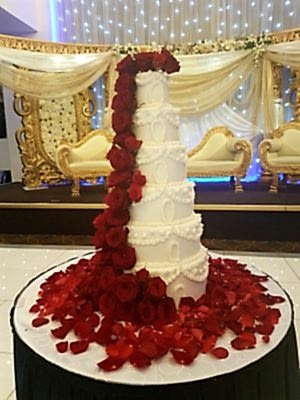 Fresh Flowers Tower Wedding Cake - £650