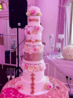 Fresh Flower Tower Wedding Cake - £630