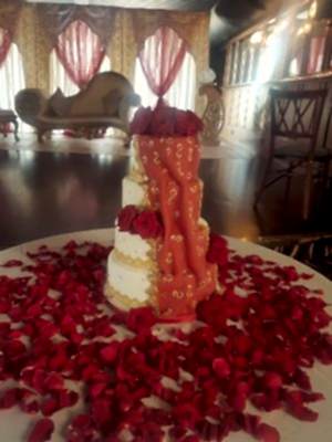 Bollywood Sari Cake - £450