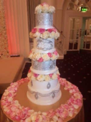 Fresh Flowers - Silver Queen - £730