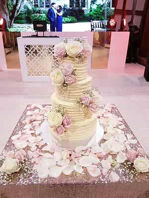 Dusky Pink & Ivory Delight II - £350