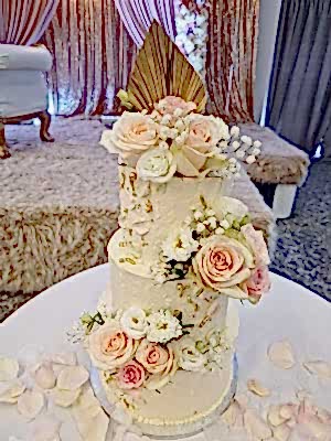 Gold Palm & Soft Florals - £315