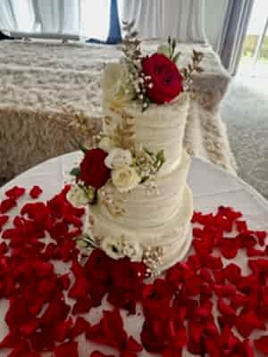 Red and Ivory Delight - £280